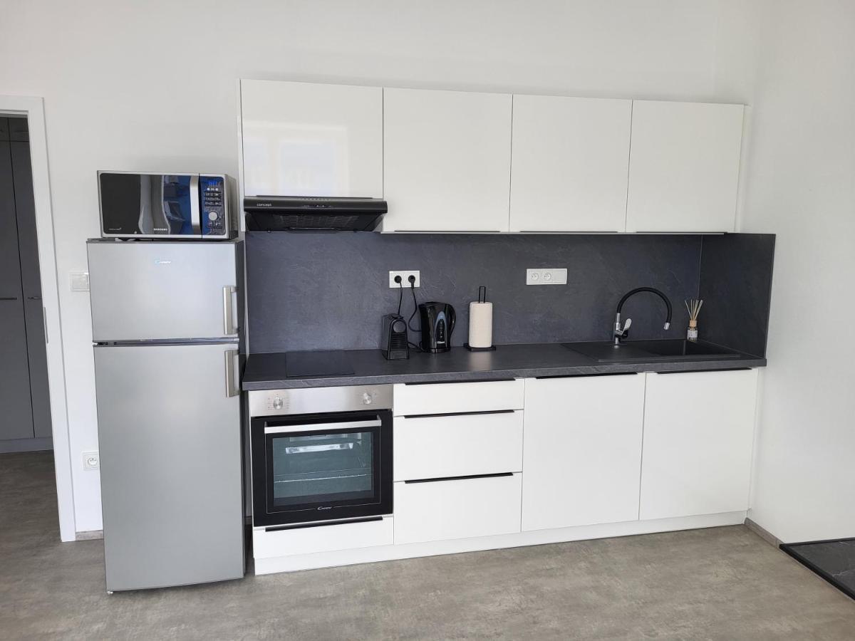22 Apartment