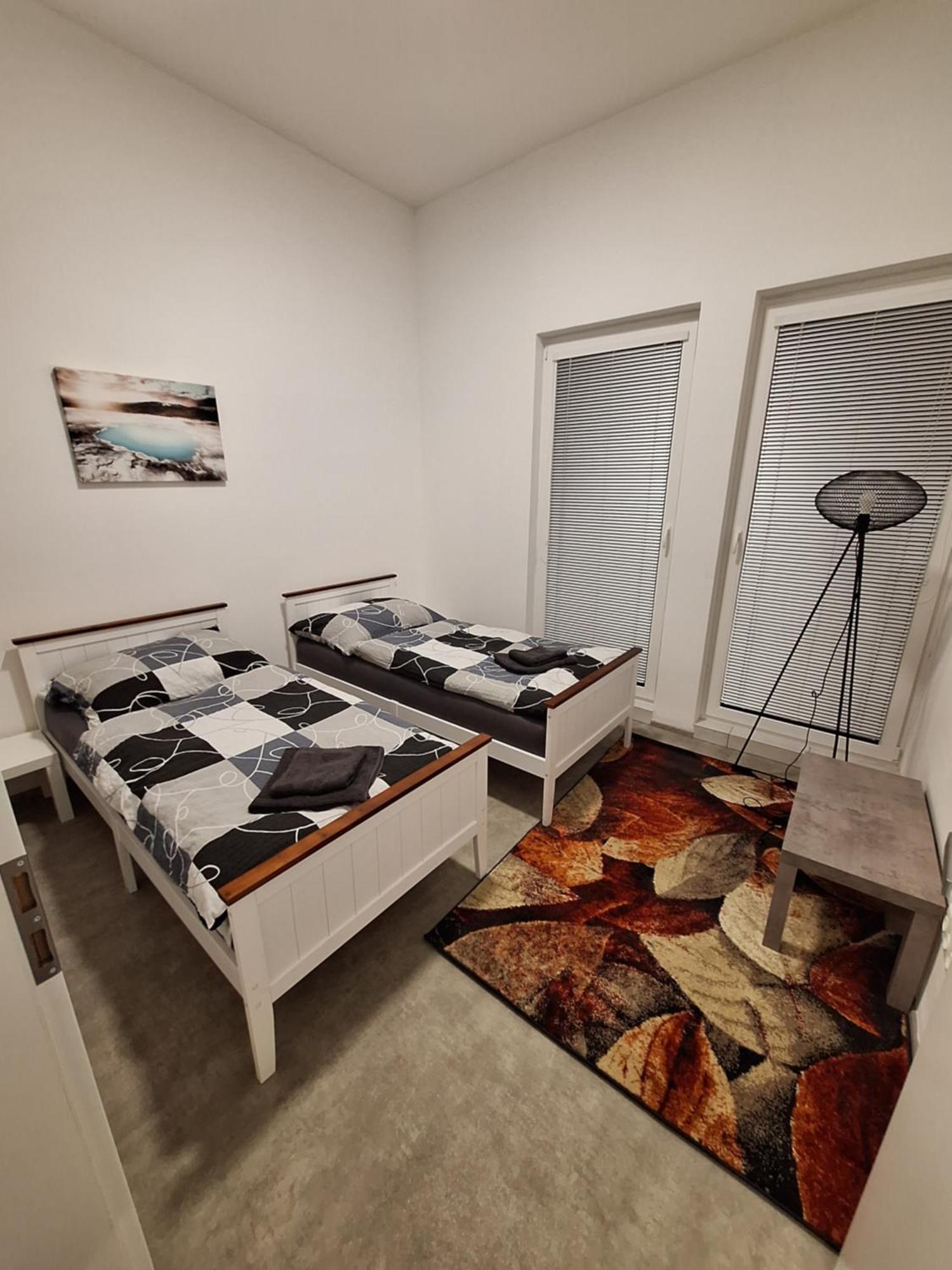 22 Apartment