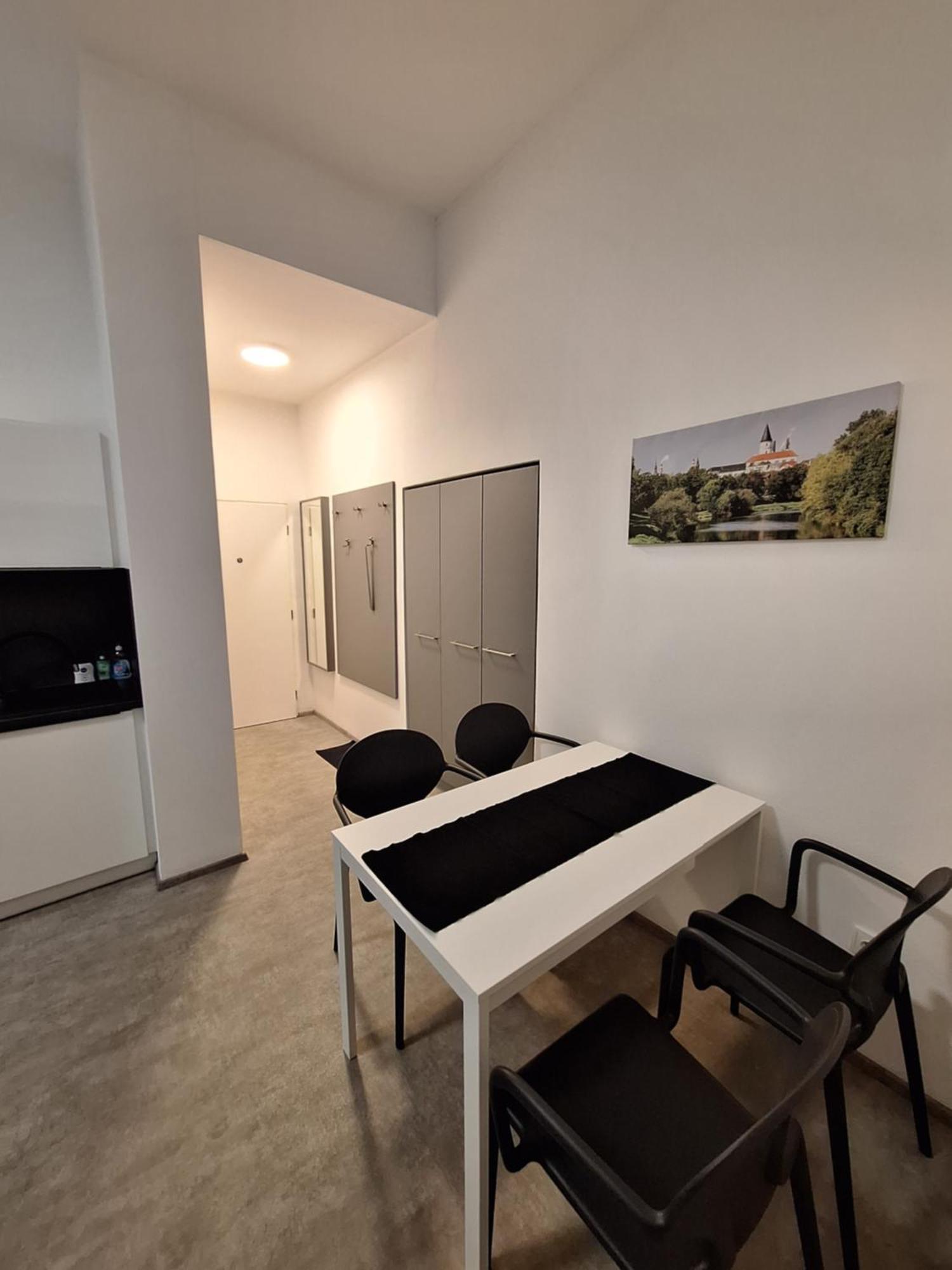 Apartment 22 *